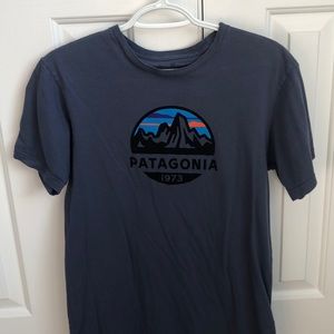 Men’s Patagonia t-shirt